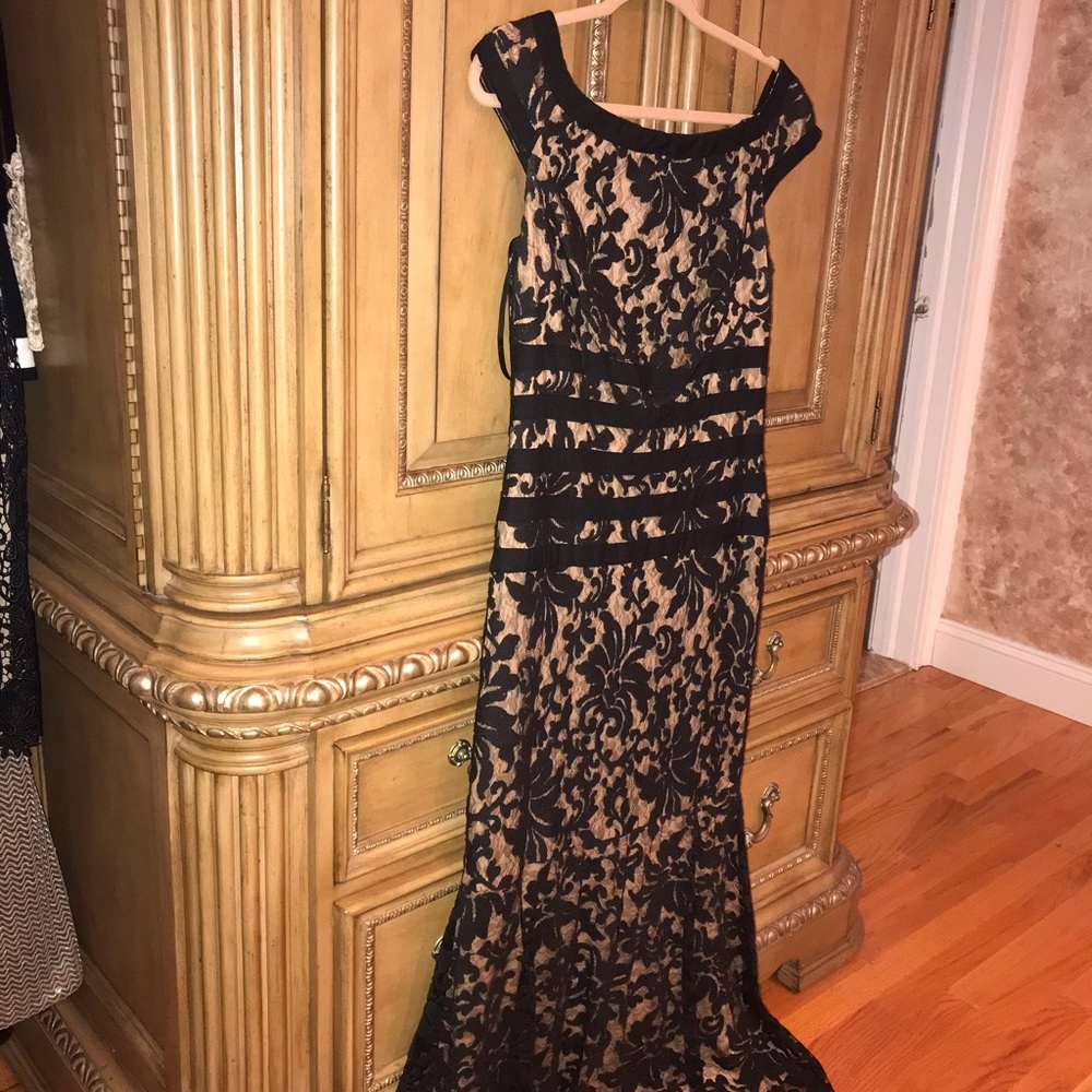 Tadashi Gown